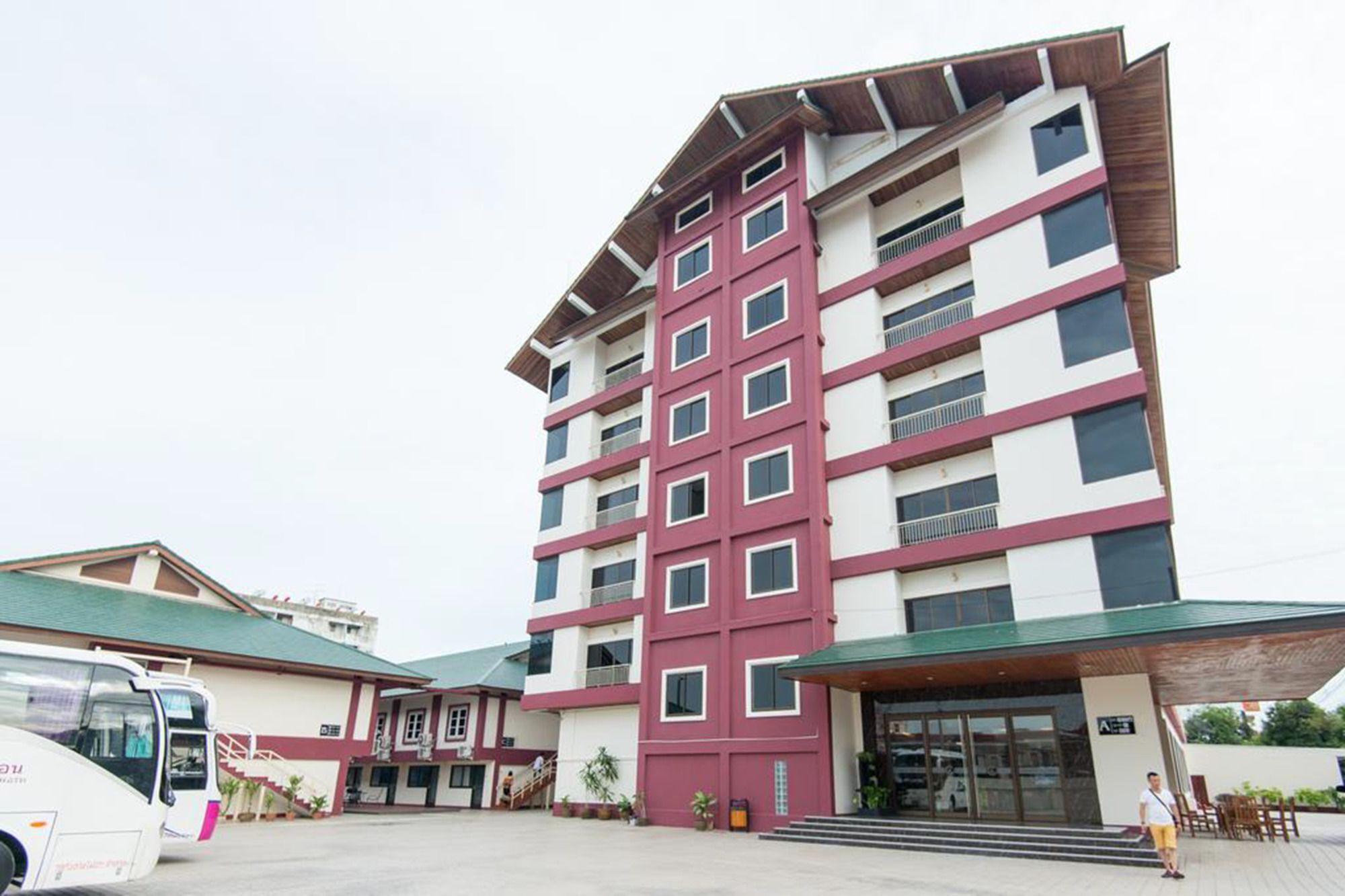St Holiday Bangkok Exterior photo