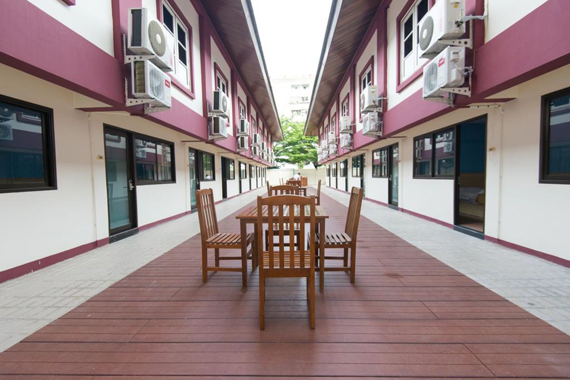 St Holiday Bangkok Exterior photo